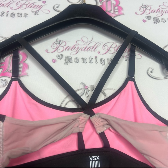 Victoria’s Secret sports bra neon pink with Rutching racer back strapping logo - Picture 6 of 7